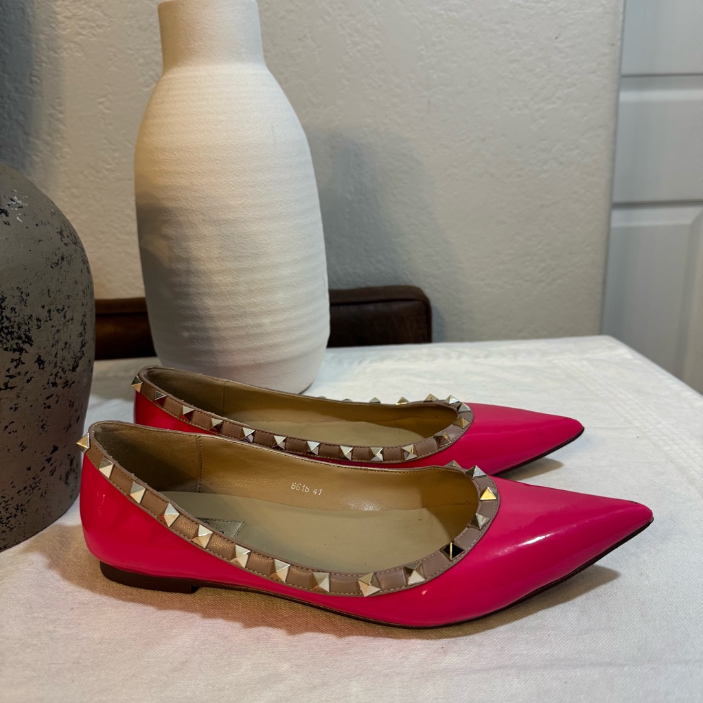 Valentino Garavani Pink Patent Pointed Rockstud Flats